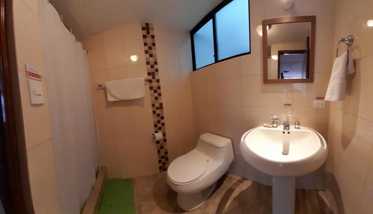 Hodu Hospedaje Quito Buitenkant foto